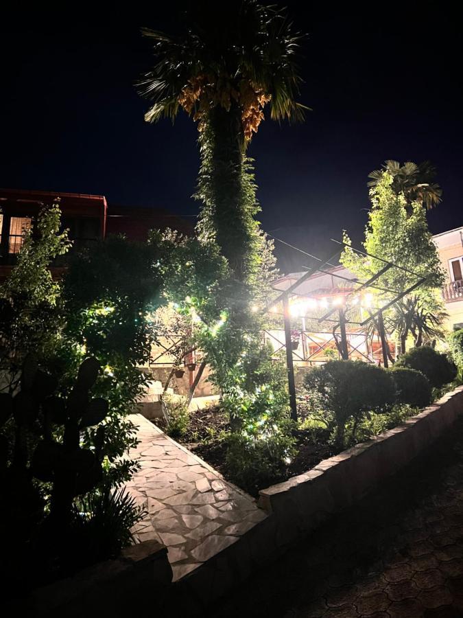 Вилла Sunshine House Кутаиси Экстерьер фото